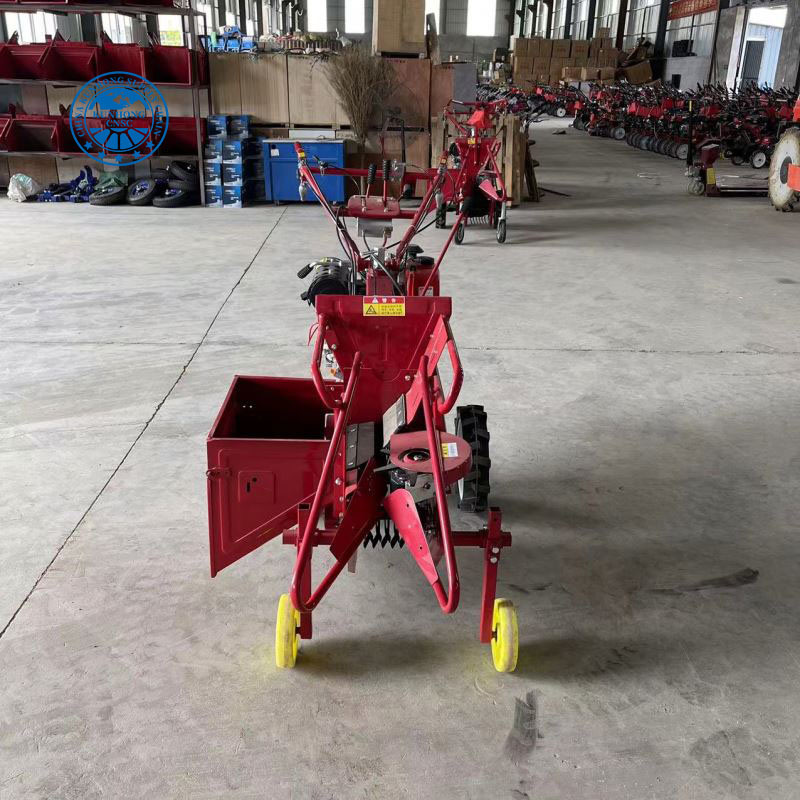 Small Household Corn Harvester Four-Wheel Tractor Supporting Agricultural