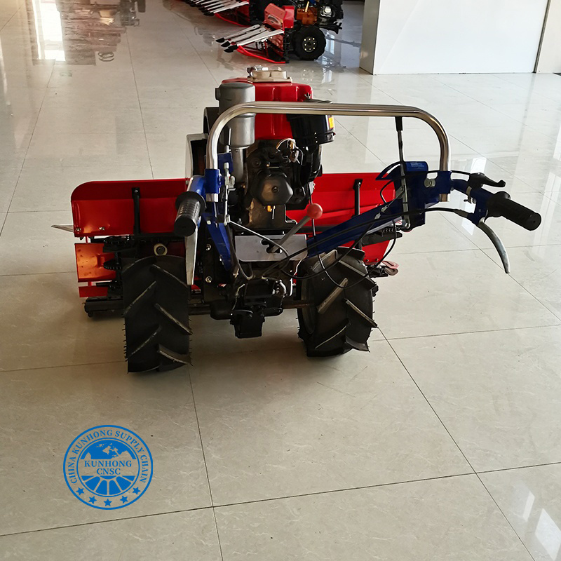 Agricultural-Machinery High Quality Mini Walk Behind Tractor Corn Harvester Machine