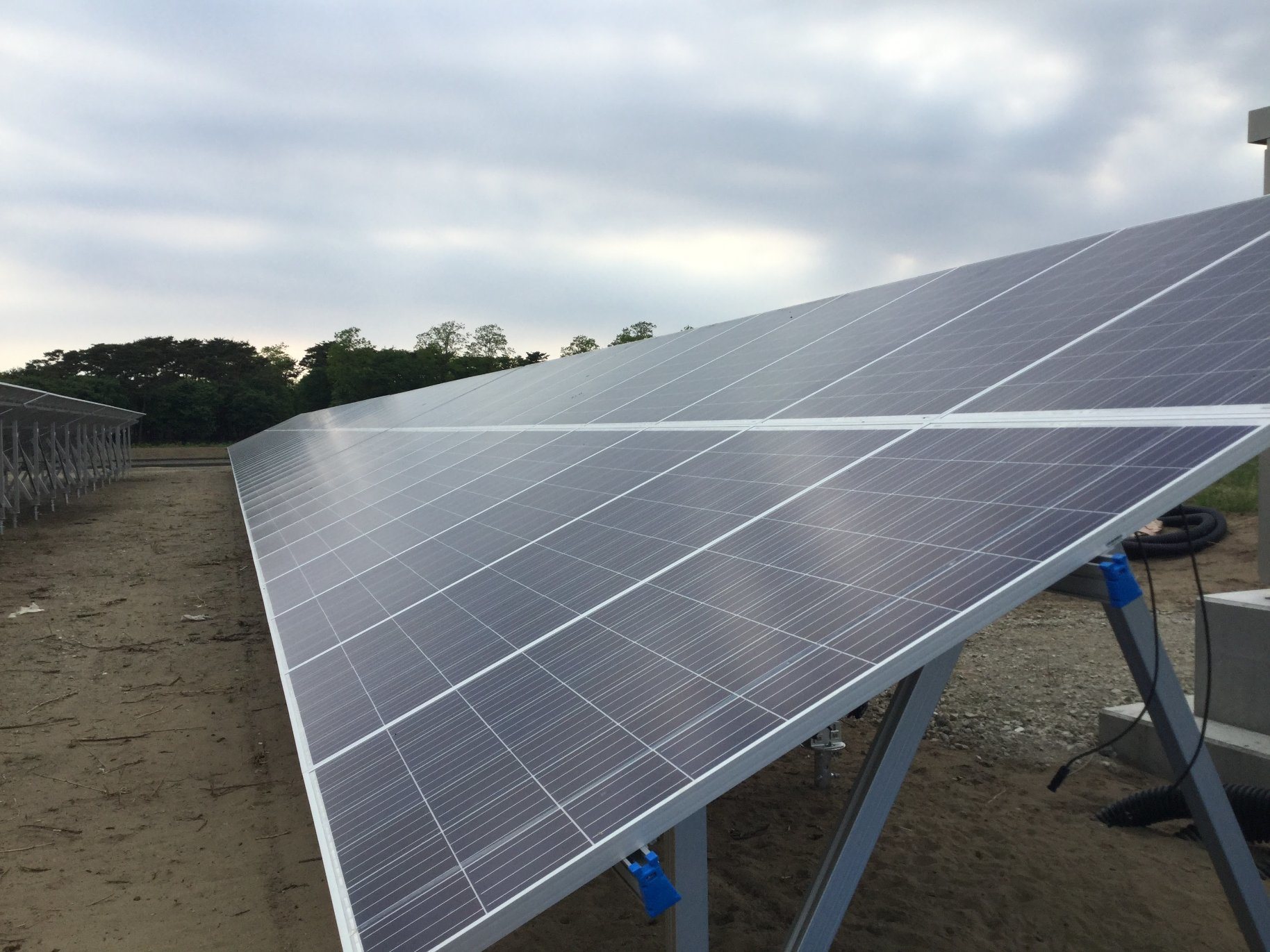 Ground and Roof Solar Mounting Structure Steel Rails Custom Size C Channel Rail for Solar PV Brackets