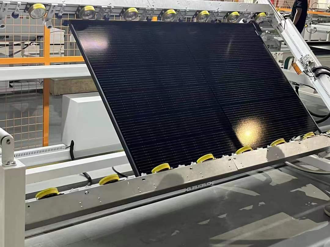 580W Monocrystalline Silicon Double-Sided Double-Glass Large-Scale Photovoltaic Panel Ground Power Station Photovoltaic Panel Connected to The Grid