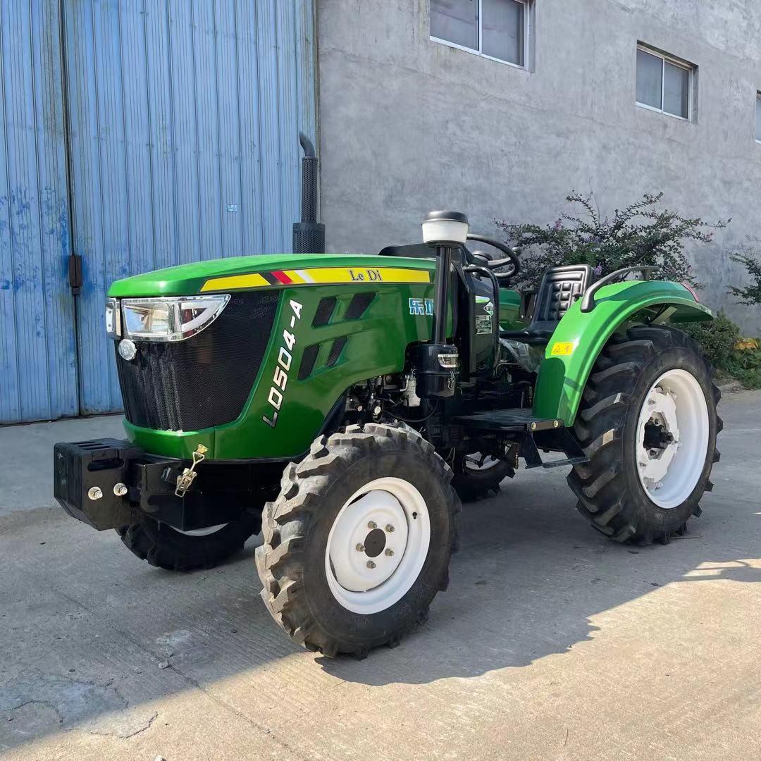 Small Tractor 50 HP 4 Wheel Drive Mini Tractor with Front and Bucket