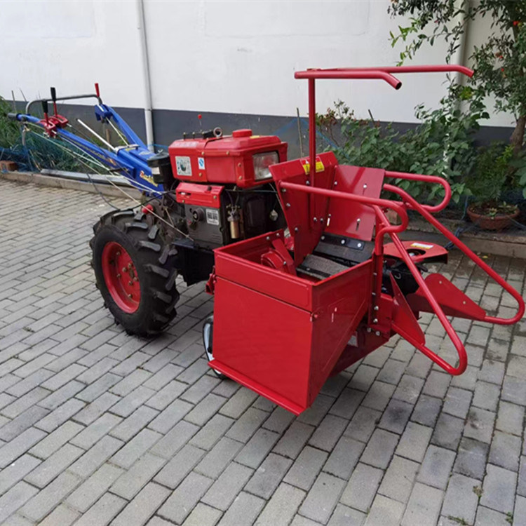 Walking Tractor Mounted Mini Corn Harvesting Maize Harvester